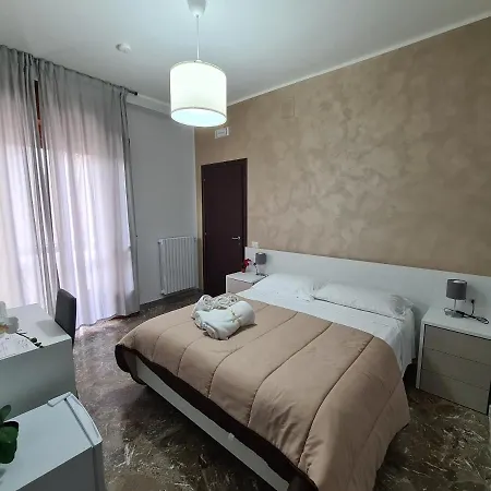 Dei Rota Salerno Bed & Breakfast 4*