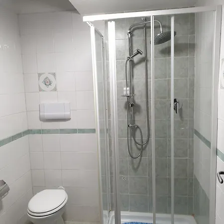 Dei Rota Salerno Bed & Breakfast 4*